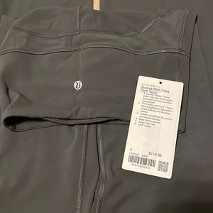 groove SHR flare pant *Nulu